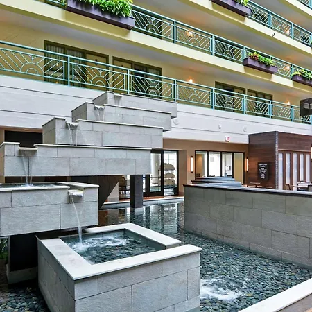 Embassy Suites By Hilton Minneapolis Airport