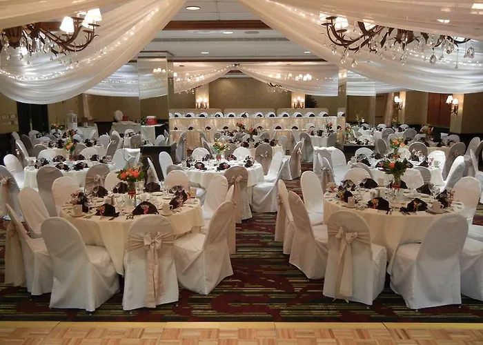 Hotel Embassy By Hilton Minneapolis Airport Bloomington