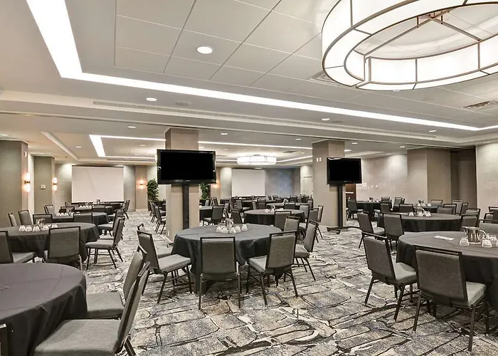 Embassy By Hilton Minneapolis Airport 4*